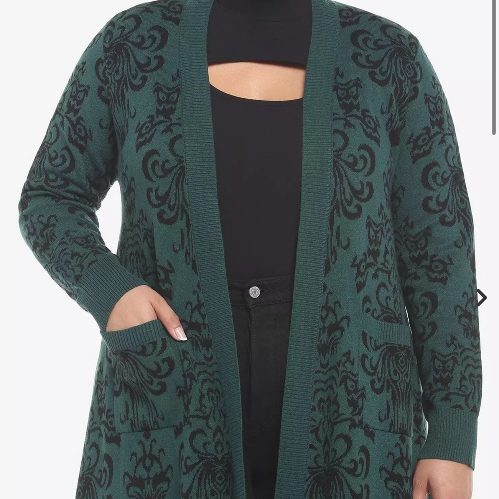 NWT Her Universe Disney The Haunted Mansion Wallpaper Open Cardigan Plus Size